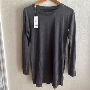 NWT Southern Shirt Long Sleeve Gray Dress Acid Wash Tee